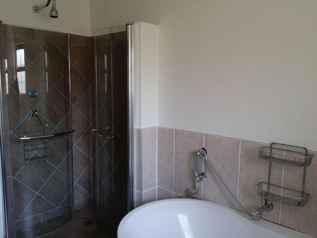 12 On Beach Guest House Saldanha Bay Экстерьер фото