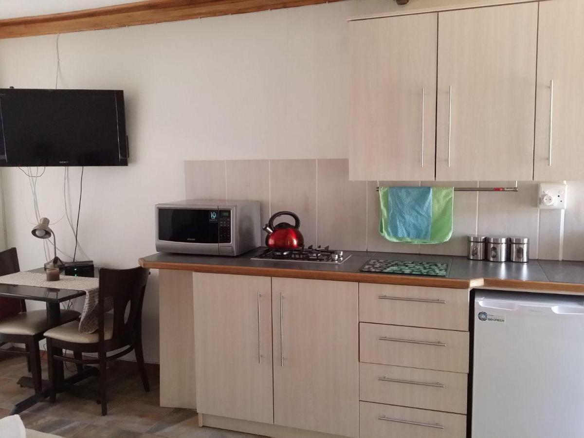 12 On Beach Guest House Saldanha Bay Экстерьер фото