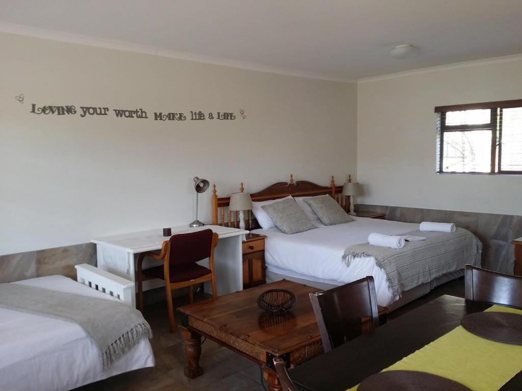 12 On Beach Guest House Saldanha Bay Экстерьер фото